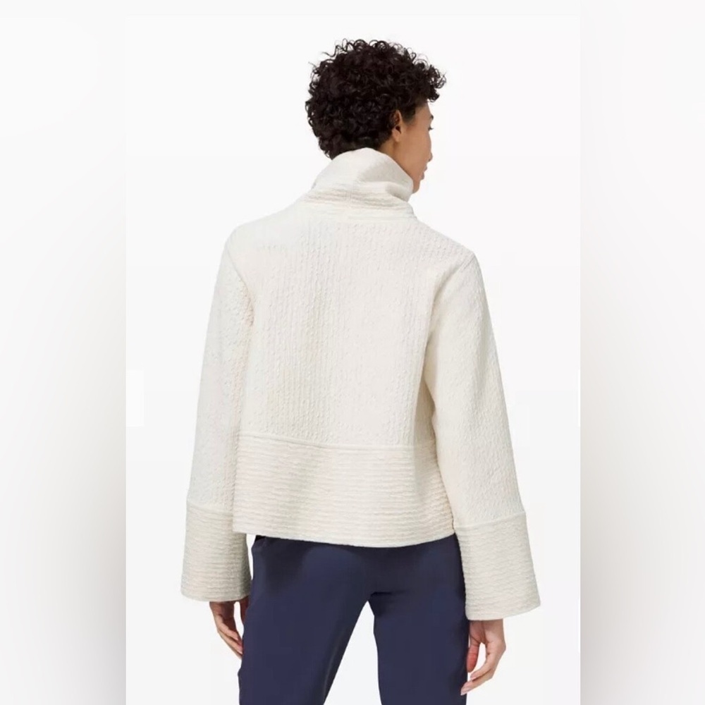 Lululemon retreat yourself pullover hoodie ivory white  21” Ptp - Picture 4 of 10